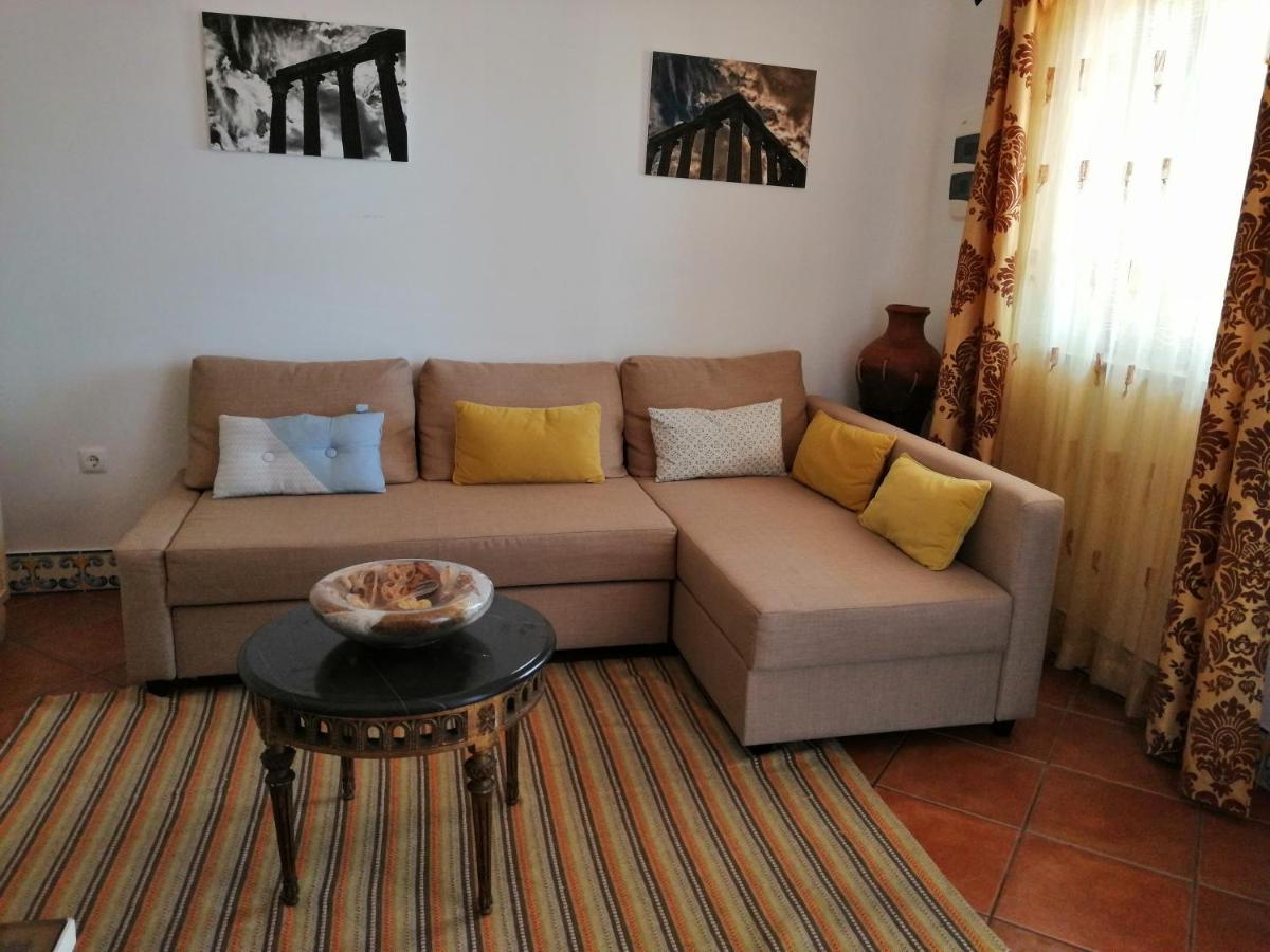 Casa Vitoria Guest House 에보라 외부 사진