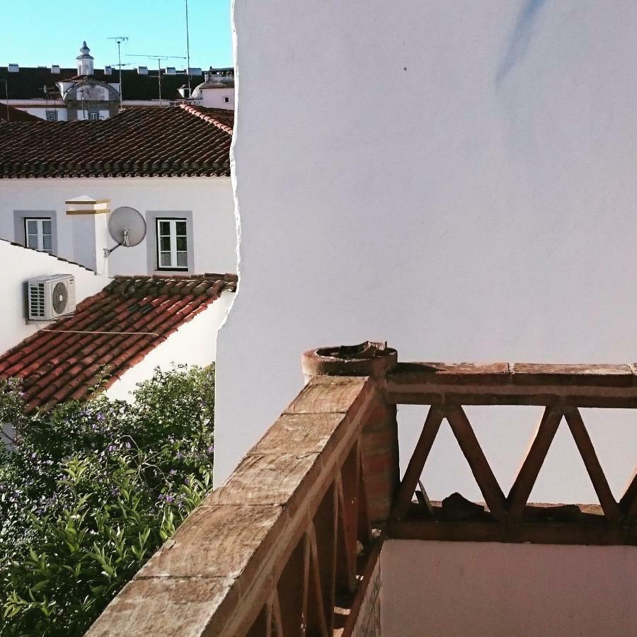 Casa Vitoria Guest House 에보라 외부 사진